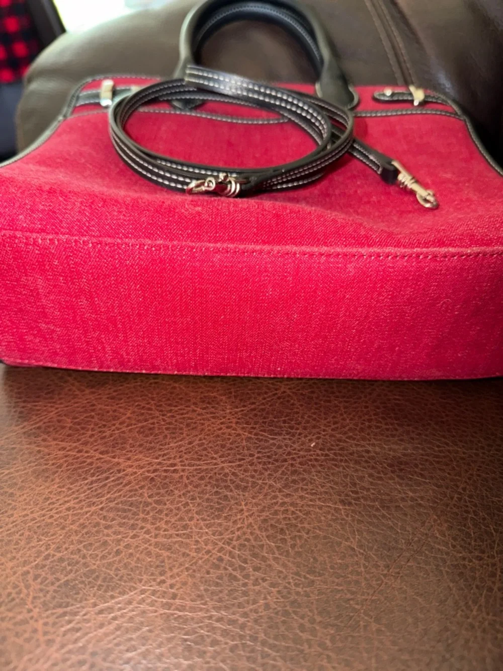 Etienne Aigner like new red medium satchel crossbody